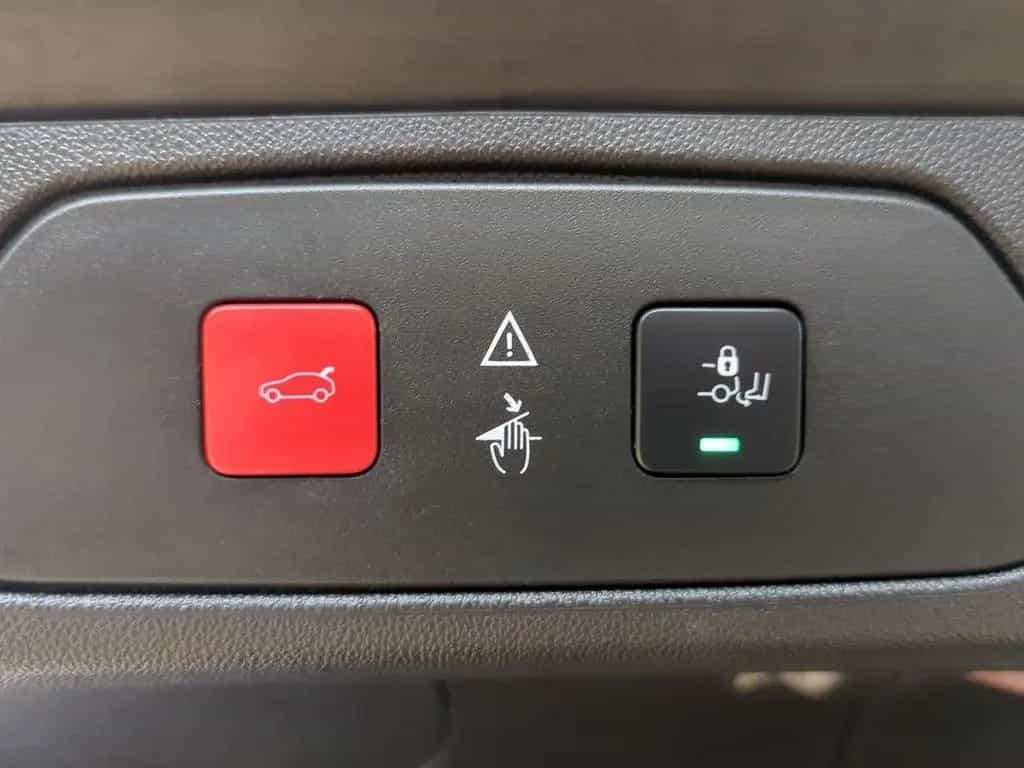 Opel Grandland 1.2T BUSINESS INNOVATION AHK+NAVI+KAME 10/2020-photo-20
