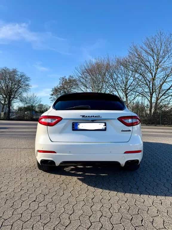 Maserati Levante Diesel 3.0 V6 4x4 - STERNENHIMMEL 12/2016-photo-6