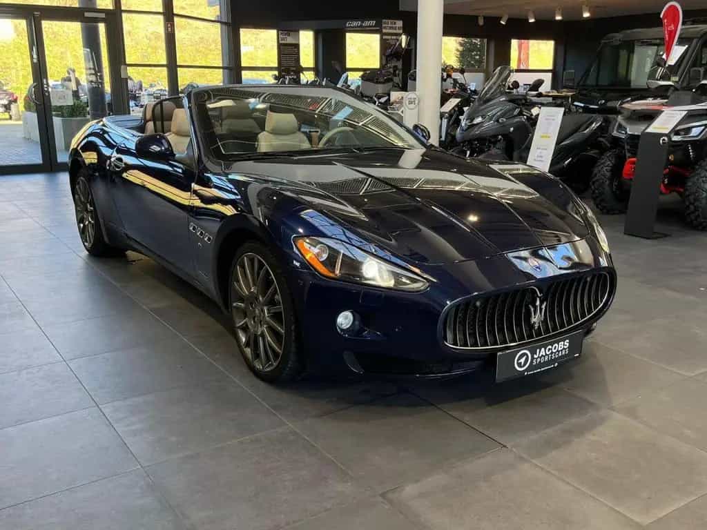 Maserati GranCabrio S Navi Vollleder Klima Einparkhilfe 05/2011-photo-16
