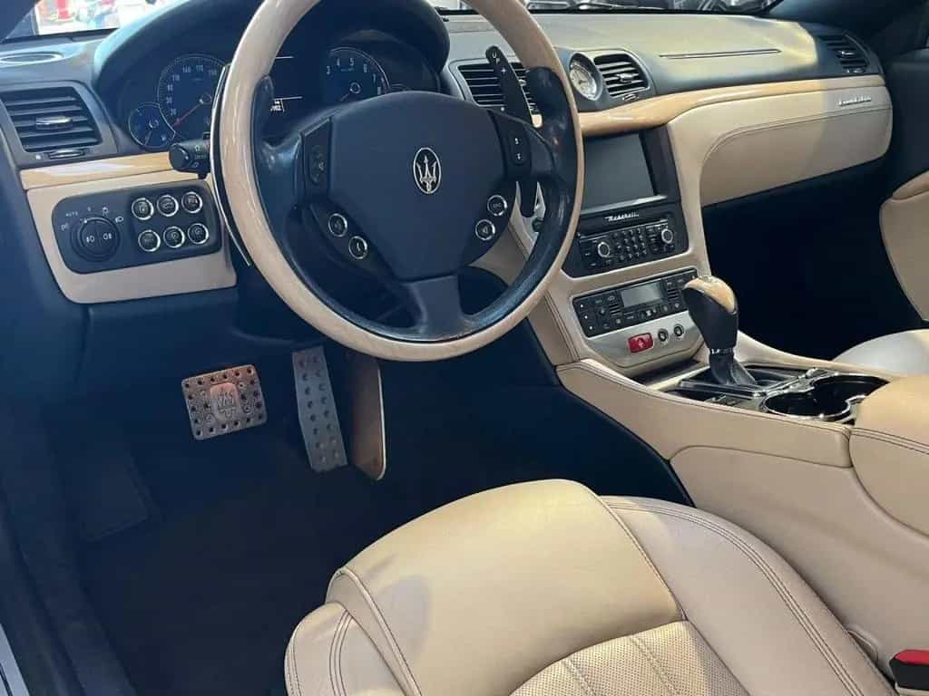 Maserati GranCabrio S Navi Vollleder Klima Einparkhilfe 05/2011-photo-8