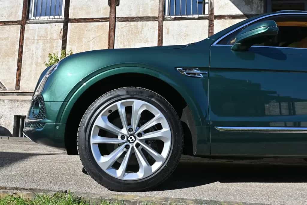 Bentley Bentayga W12/1A Zustand/Nur Bentley/RSE/ACC/Alle 09/2016-photo-12