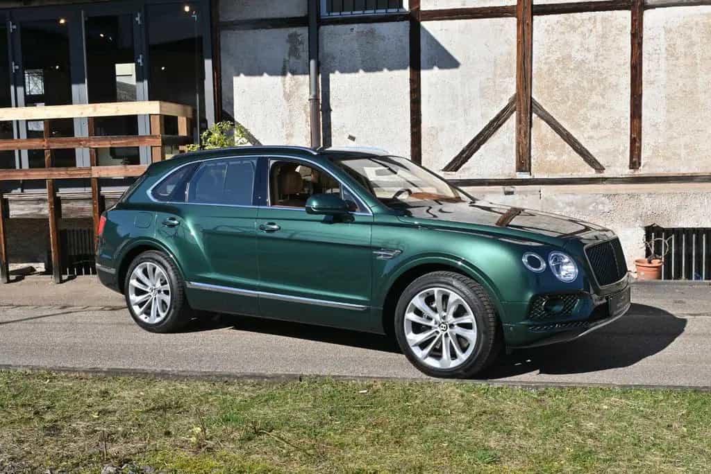 Bentley Bentayga W12/1A Zustand/Nur Bentley/RSE/ACC/Alle 09/2016-photo-17
