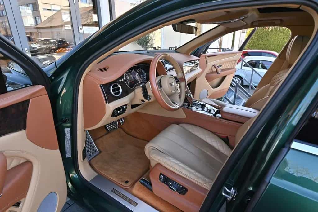 Bentley Bentayga W12/1A Zustand/Nur Bentley/RSE/ACC/Alle 09/2016-photo-21