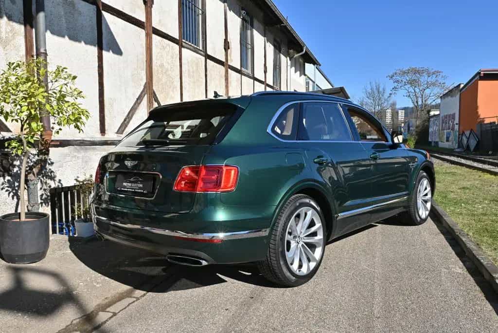 Bentley Bentayga W12/1A Zustand/Nur Bentley/RSE/ACC/Alle 09/2016-photo-24