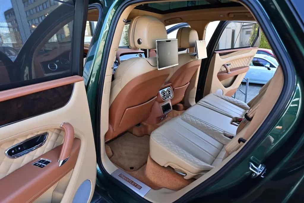 Bentley Bentayga W12/1A Zustand/Nur Bentley/RSE/ACC/Alle 09/2016-photo-27