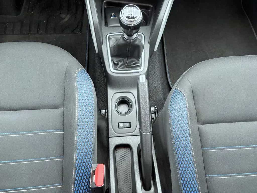 Dacia Duster II Celebration*Navi*360*S-Heft*1-Hand 08/2020-photo-32