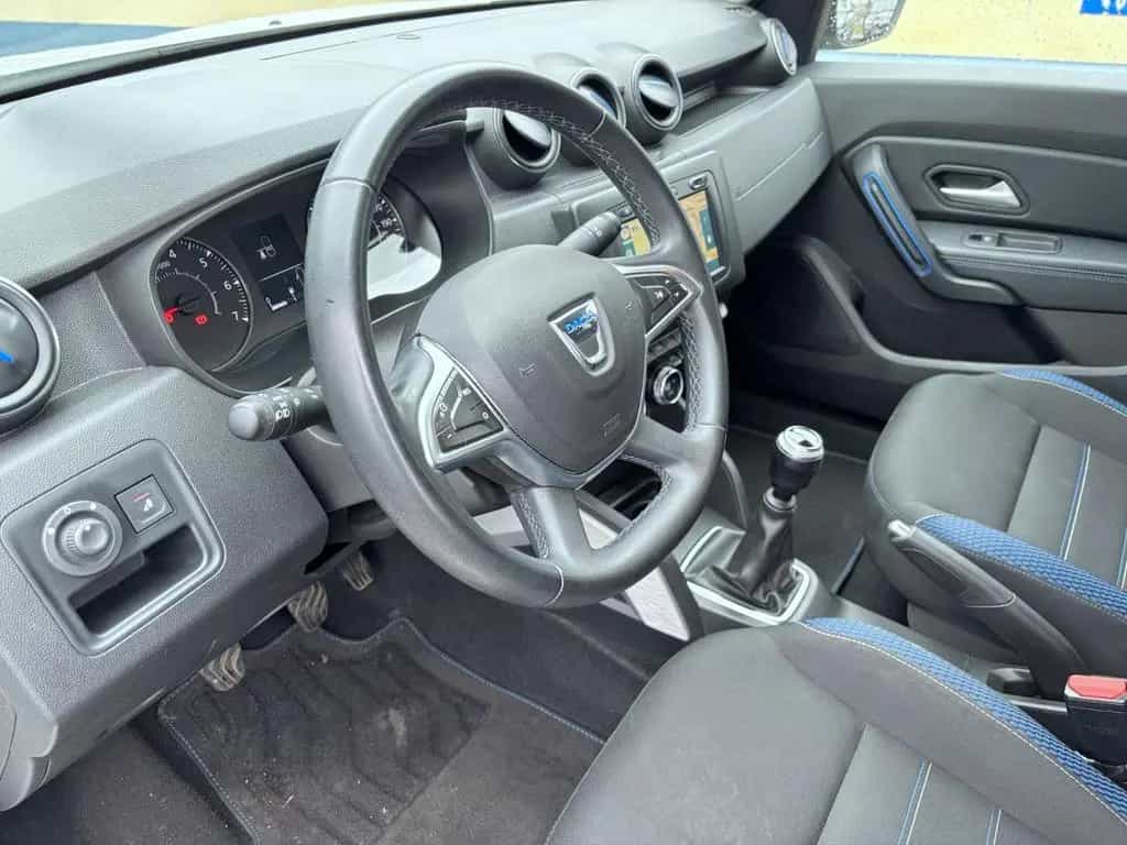 Dacia Duster II Celebration*Navi*360*S-Heft*1-Hand 08/2020-photo-33