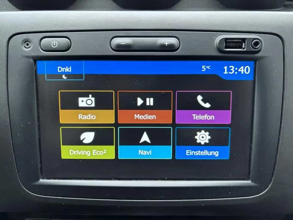Dacia Duster II Celebration*Navi*360*S-Heft*1-Hand 08/2020-photo-39