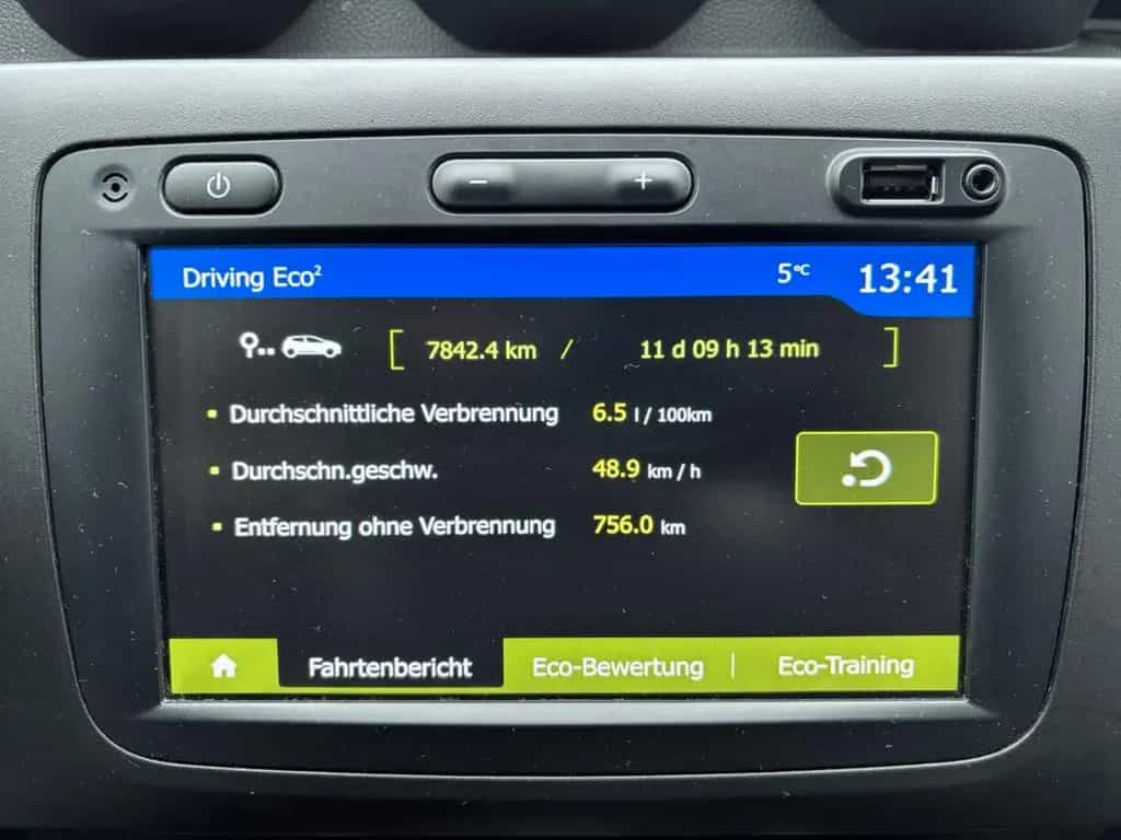 Dacia Duster II Celebration*Navi*360*S-Heft*1-Hand 08/2020-photo-40