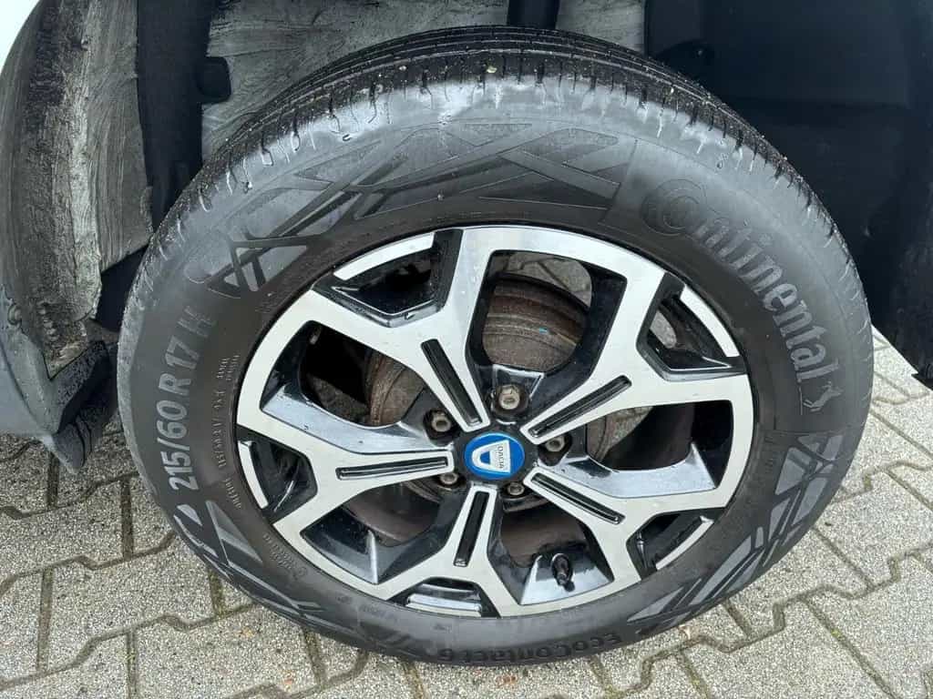 Dacia Duster II Celebration*Navi*360*S-Heft*1-Hand 08/2020-photo-42