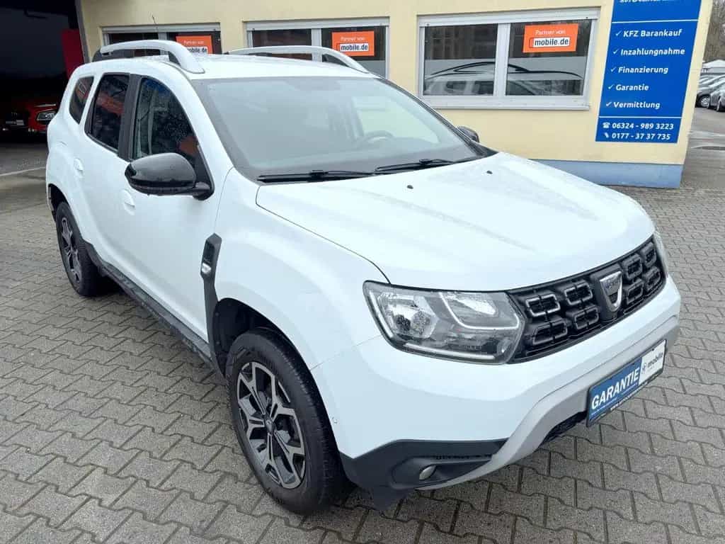 Dacia Duster II Celebration*Navi*360*S-Heft*1-Hand 08/2020-photo-9