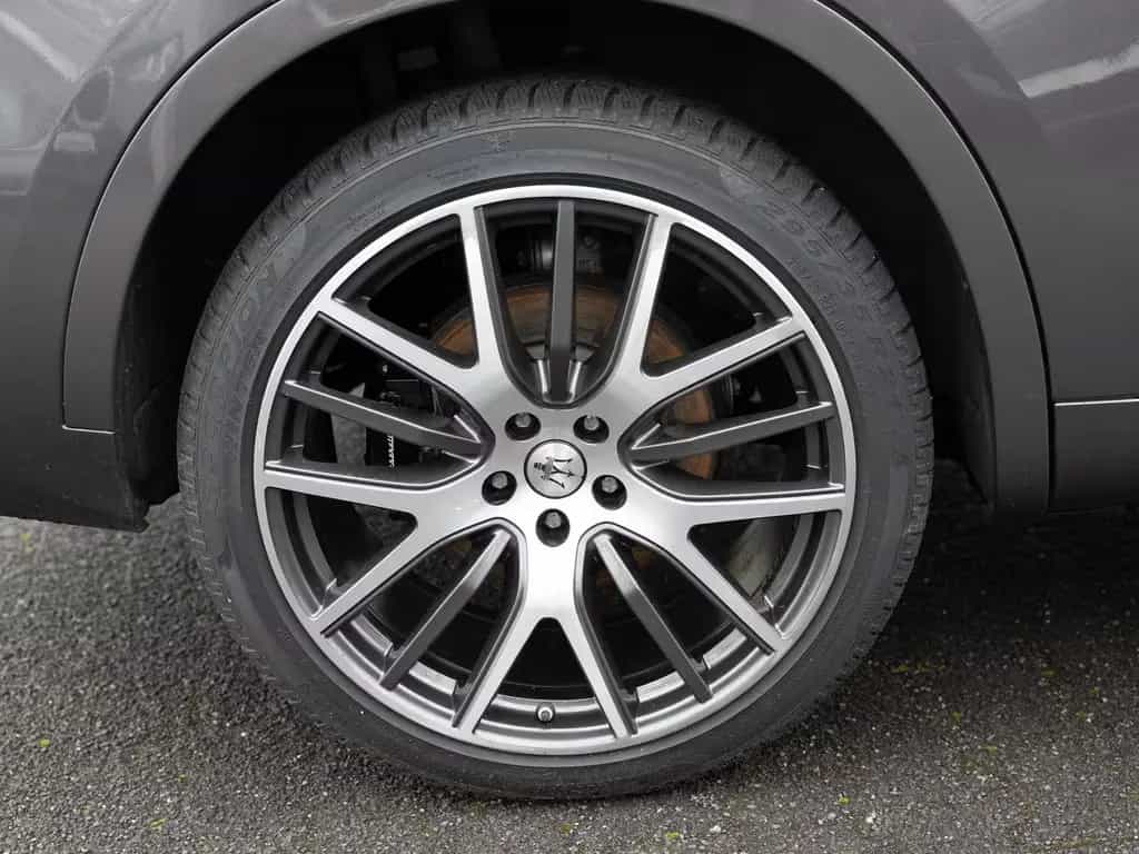 Maserati Levante Modena S MATRIX-LED ACC NAVI KAMERA SHZ 10/2022-photo-10