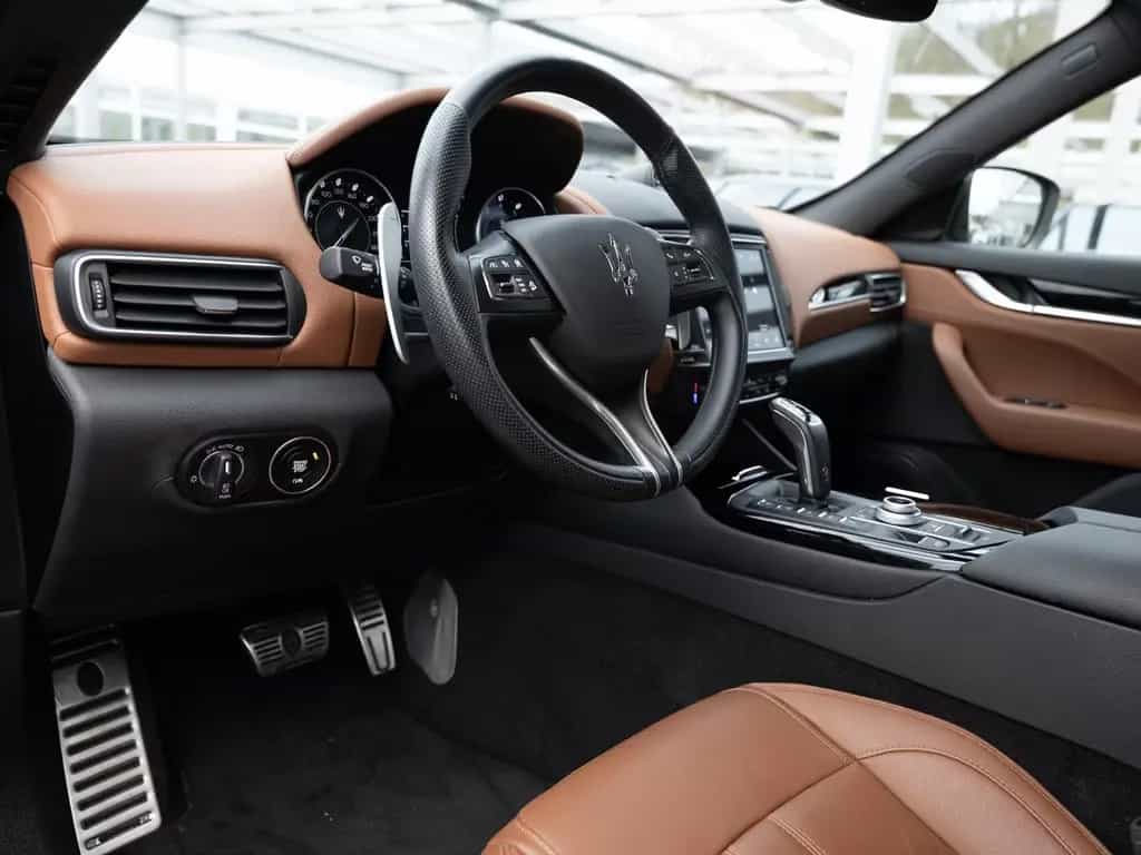 Maserati Levante Modena S MATRIX-LED ACC NAVI KAMERA SHZ 10/2022-photo-24