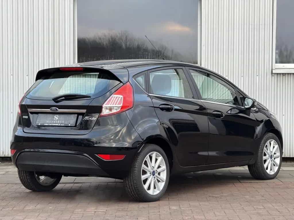 Ford Fiesta Titanium LED Sitzheizung 1 Hand 02/2017-photo-6
