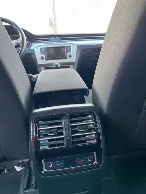 Volkswagen Passat neu Inspektion/Tüv/Baterie/Ölservice Passat B8 02/2017-photo-11