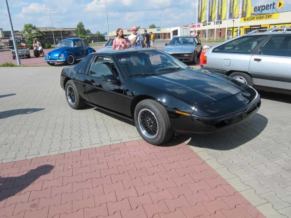 Pontiac Fiero 2.5L 1987 04/1987-photo-12
