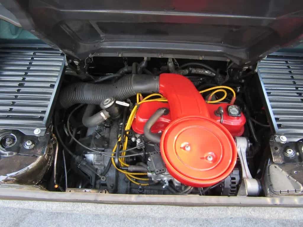 Pontiac Fiero 2.5L 1987 04/1987-photo-3