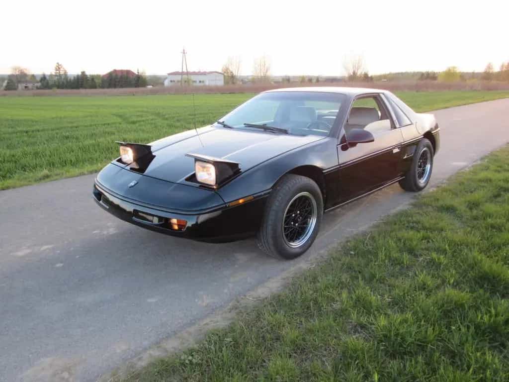 Pontiac Fiero 2.5L 1987 04/1987-photo-4