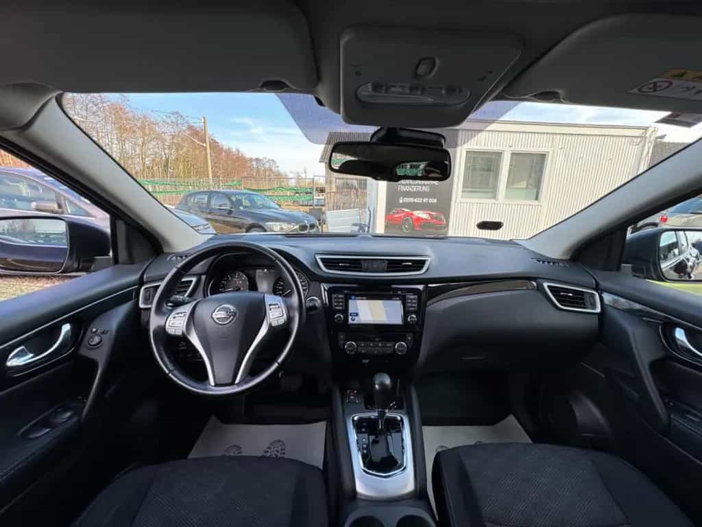 Nissan Qashqai 360° Aut. -PANO-NAVI-1.Hand-Viele EXTRA! 10/2015-photo-11