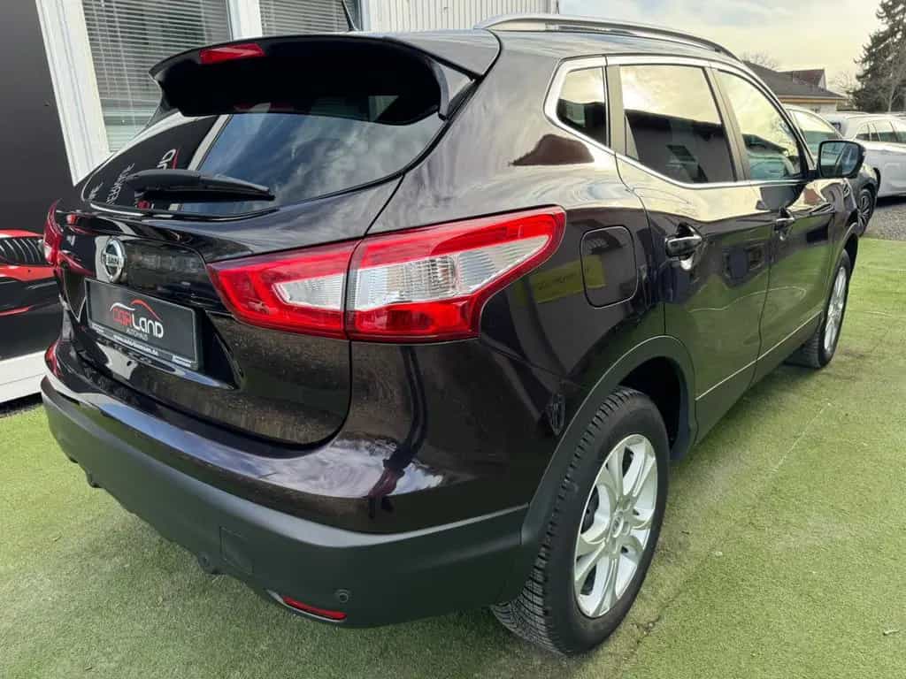 Nissan Qashqai 360° Aut. -PANO-NAVI-1.Hand-Viele EXTRA! 10/2015-photo-4