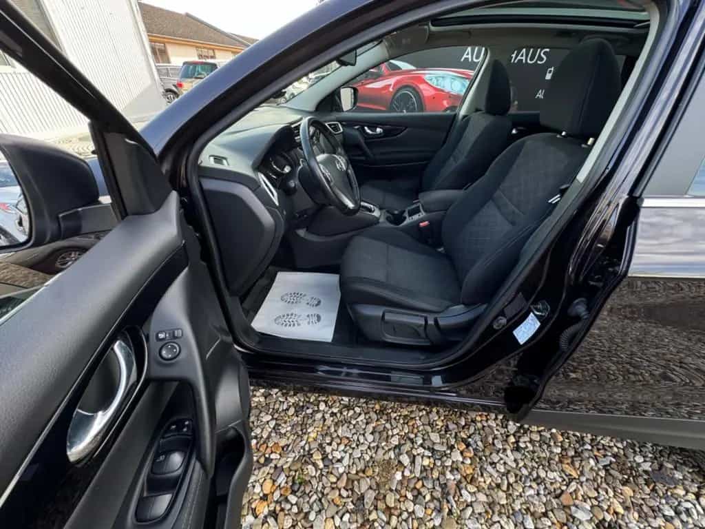 Nissan Qashqai 360° Aut. -PANO-NAVI-1.Hand-Viele EXTRA! 10/2015-photo-7