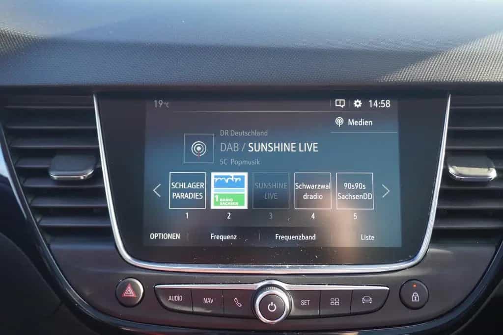 Opel Crossland X 1.5 D LED Navi Sitzheizung DAB Klima 04/2019-photo-16