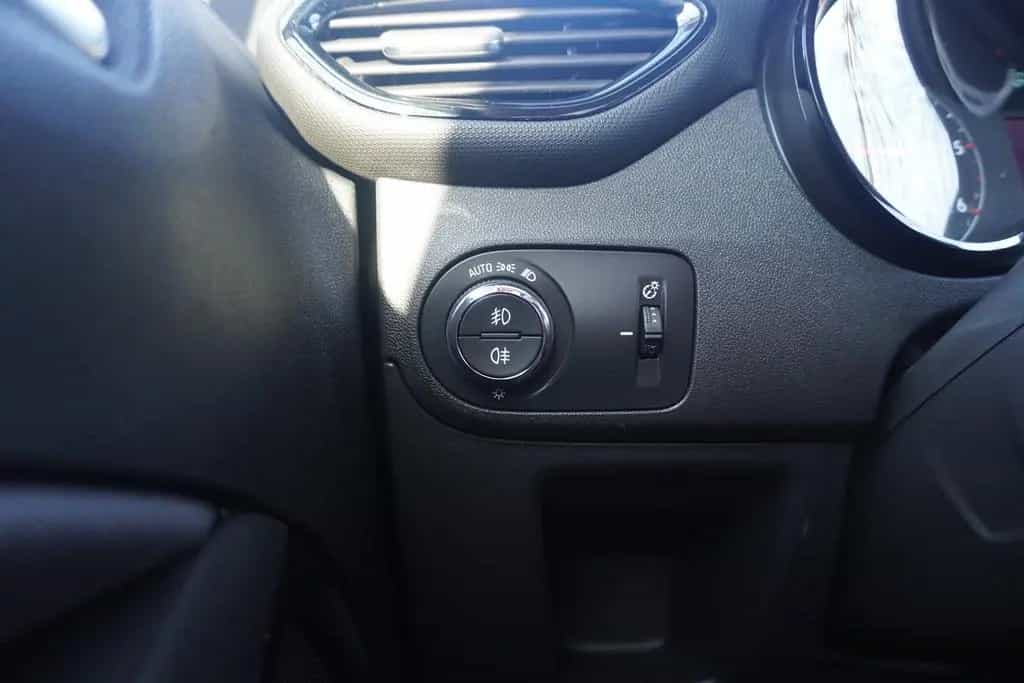 Opel Crossland X 1.5 D LED Navi Sitzheizung DAB Klima 04/2019-photo-22