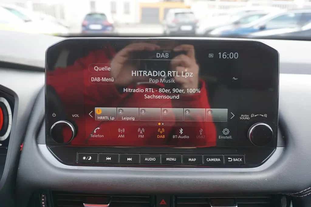 Nissan Qashqai 1.3 DIG-T mHev LED Navi 360° ACC 09/2022-photo-11