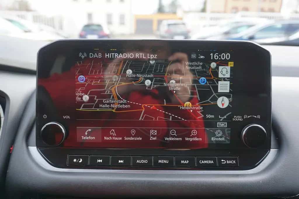 Nissan Qashqai 1.3 DIG-T mHev LED Navi 360° ACC 09/2022-photo-12