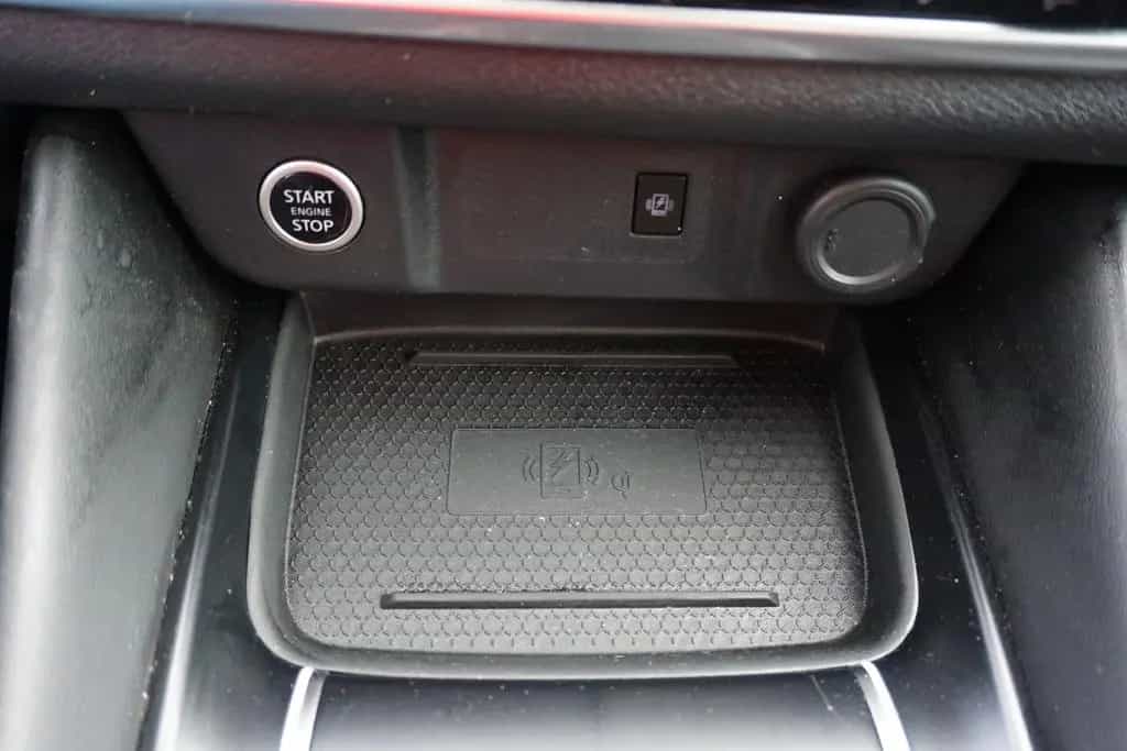 Nissan Qashqai 1.3 DIG-T mHev LED Navi 360° ACC 09/2022-photo-15
