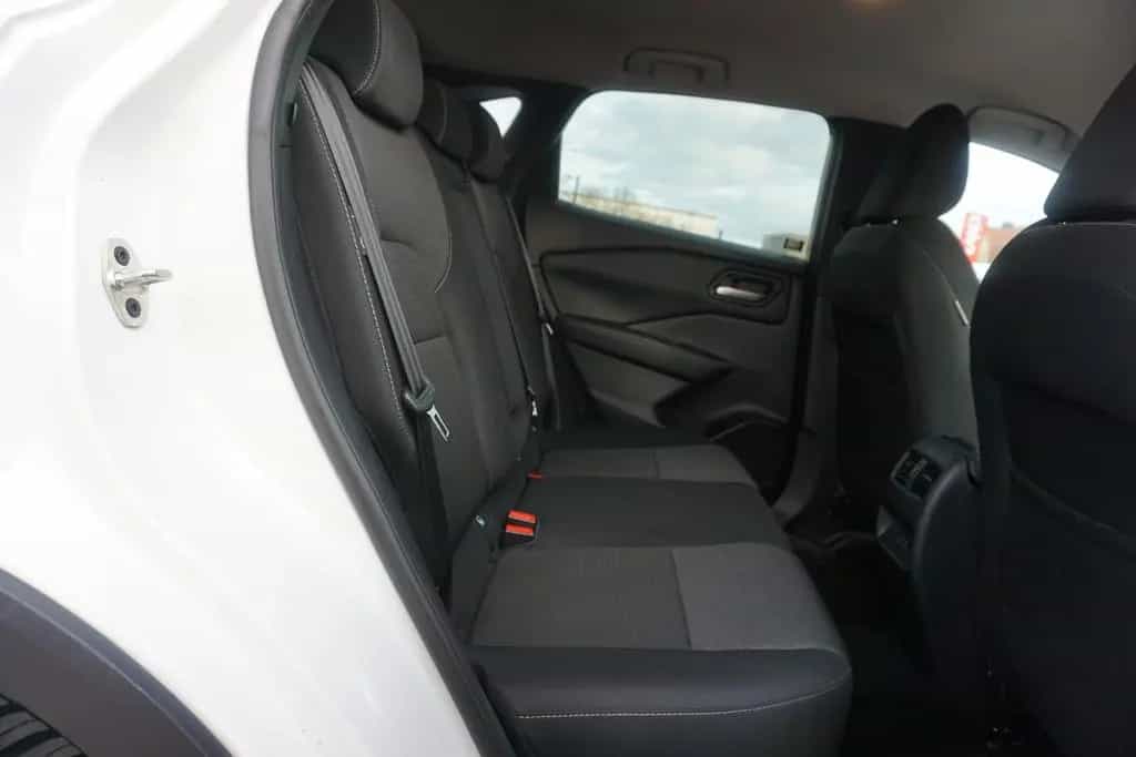 Nissan Qashqai 1.3 DIG-T mHev LED Navi 360° ACC 09/2022-photo-27