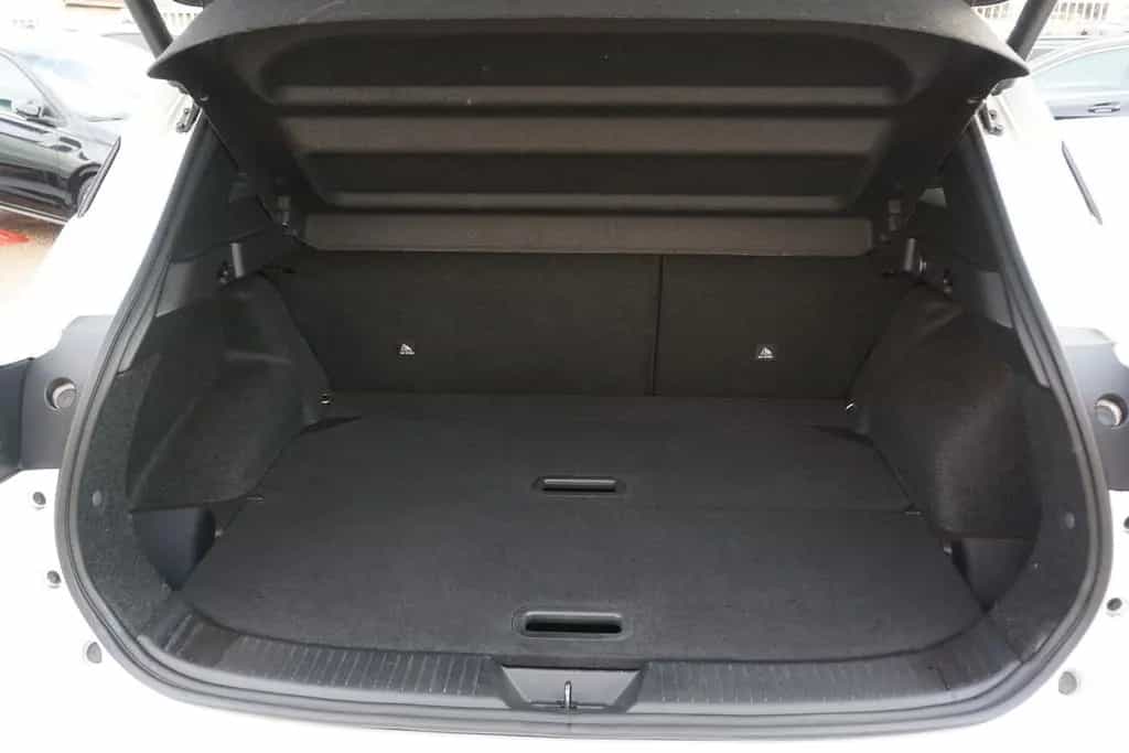 Nissan Qashqai 1.3 DIG-T mHev LED Navi 360° ACC 09/2022-photo-29