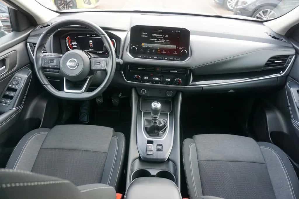 Nissan Qashqai 1.3 DIG-T mHev LED Navi 360° ACC 09/2022-photo-9