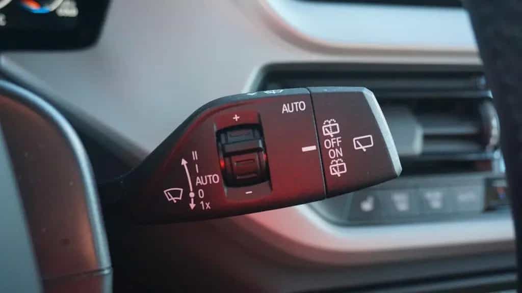 BMW 118 i Advantage LED Navi Digitales Cockpit PDC 07/2022-photo-17