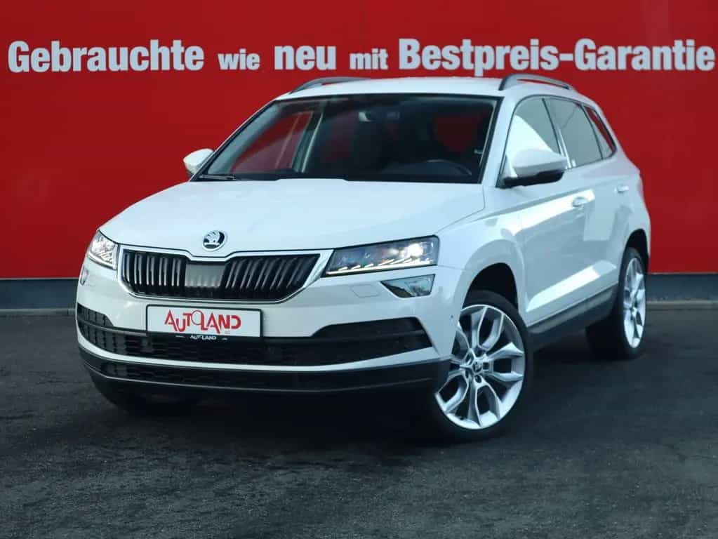 Skoda Karoq 1.5 TSI DSG Style LED Navi Kamera ACC DAB 12/2020-photo-1