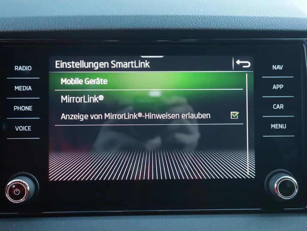 Skoda Karoq 1.5 TSI DSG Style LED Navi Kamera ACC DAB 12/2020-photo-12