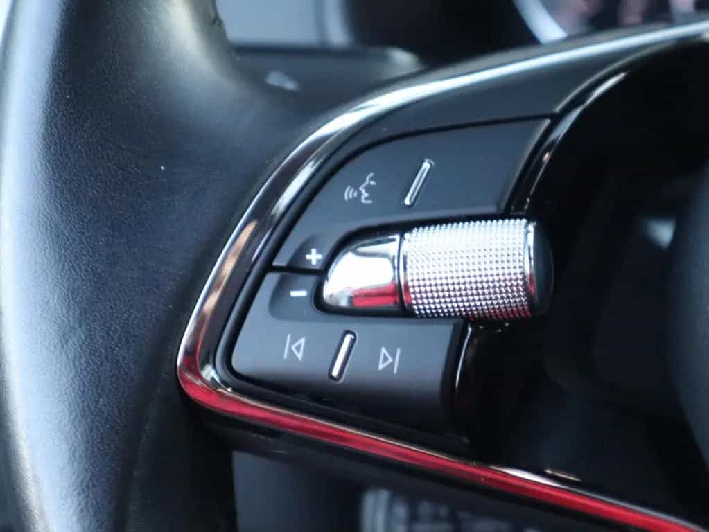 Skoda Karoq 1.5 TSI DSG Style LED Navi Kamera ACC DAB 12/2020-photo-21