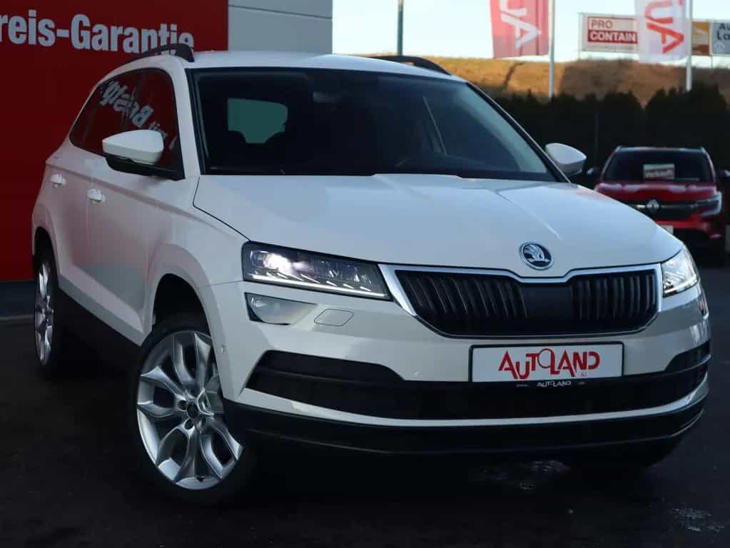 Skoda Karoq 1.5 TSI DSG Style LED Navi Kamera ACC DAB 12/2020-photo-5