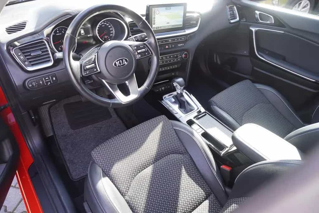 Kia Ceed 1.4 T-GDI Spirit 11/2018-photo-9