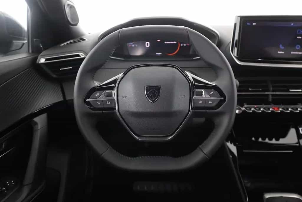 Peugeot 2008 PureTech 100 Allure LED Sitzheizung Tempoma 11/2025-photo-14