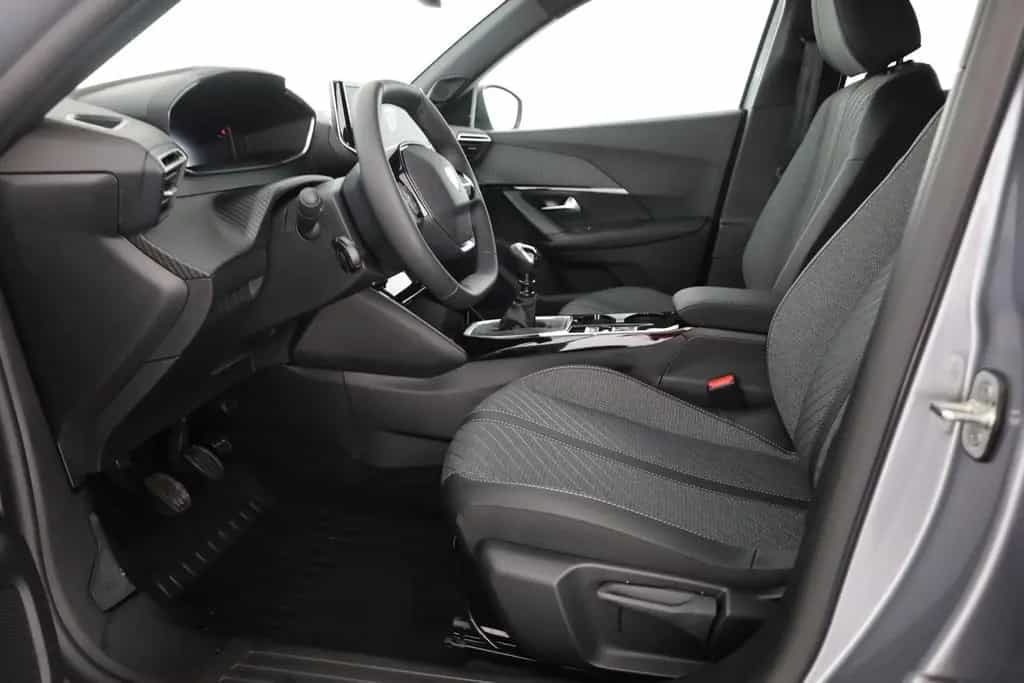 Peugeot 2008 PureTech 100 Allure LED Sitzheizung Tempoma 11/2025-photo-23