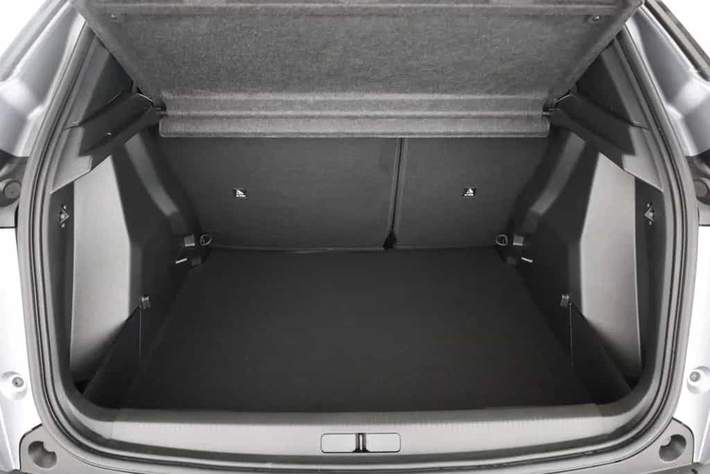 Peugeot 2008 PureTech 100 Allure LED Sitzheizung Tempoma 11/2025-photo-26