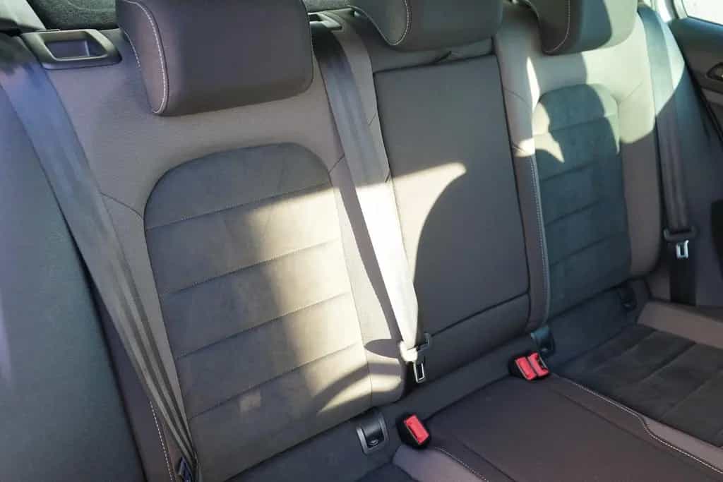 Volkswagen Golf VII 1.5 TSI Highline DSG LED Navi DAB ACC 10/2018-photo-35
