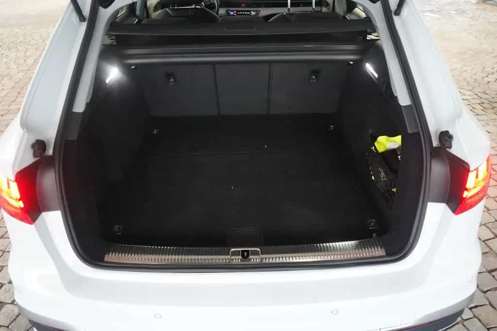 Audi A4 Avant 40 2.0 TFSI S line LED Klimaaut. ACC 03/2020-photo-34