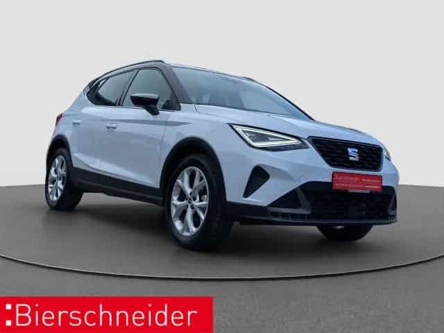 Seat Arona 1.5 TSI DSG FR AHK LED ACC CAM SHZ 06/2025-photo-2