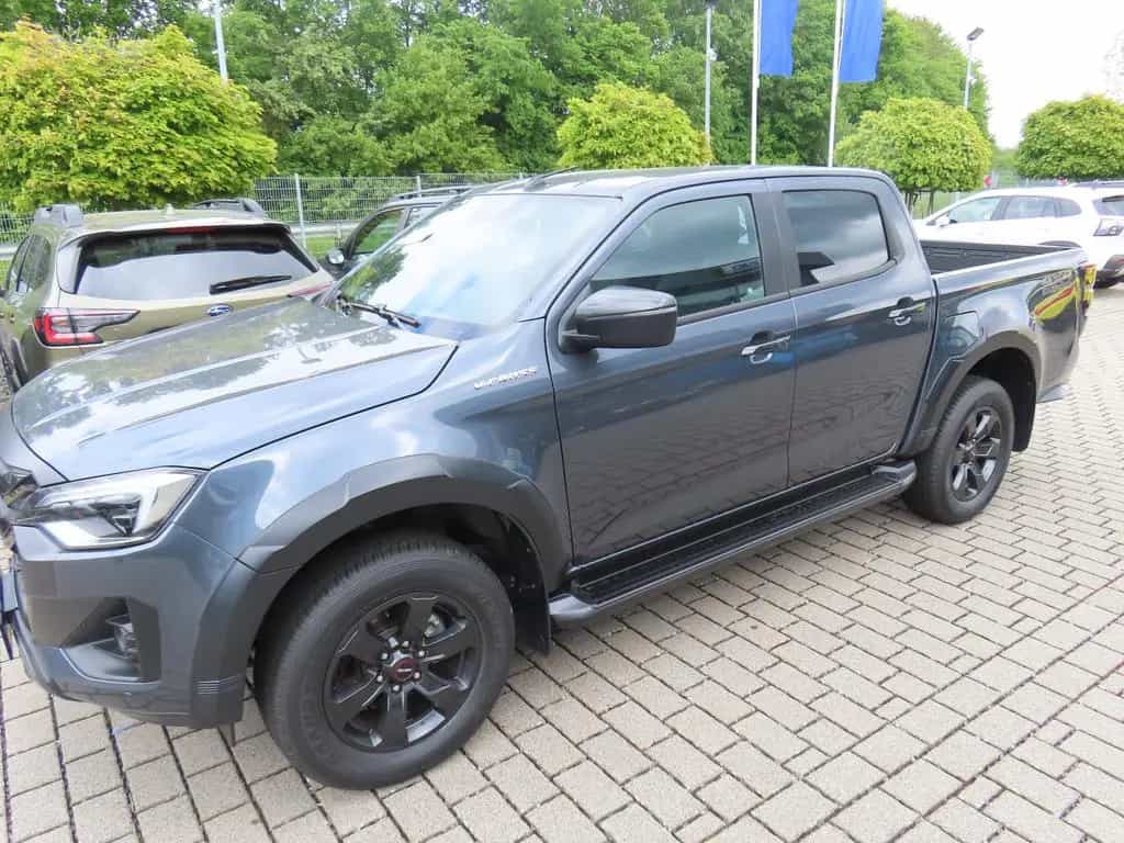 Isuzu D-Max Double Cab 4WD V-CROSS null-photo-9