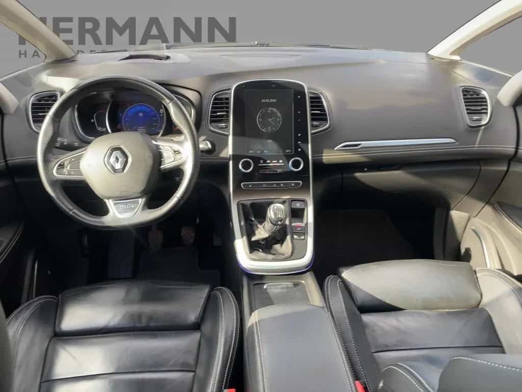 Renault Scenic IV 1.2 TCe 130 Energy Initiale Paris LED 12/2017-photo-11