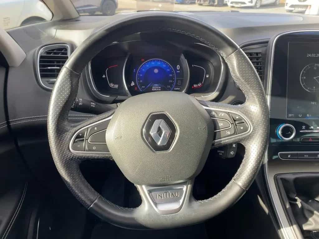 Renault Scenic IV 1.2 TCe 130 Energy Initiale Paris LED 12/2017-photo-12