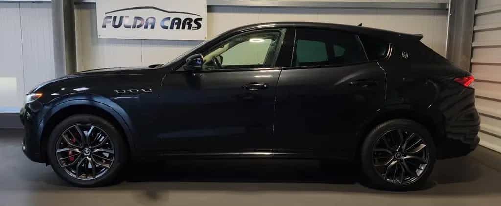 Maserati Levante Q4 GRANSPORT LED LEDER PANOD CAM AHK 20" 12/2020-photo-1