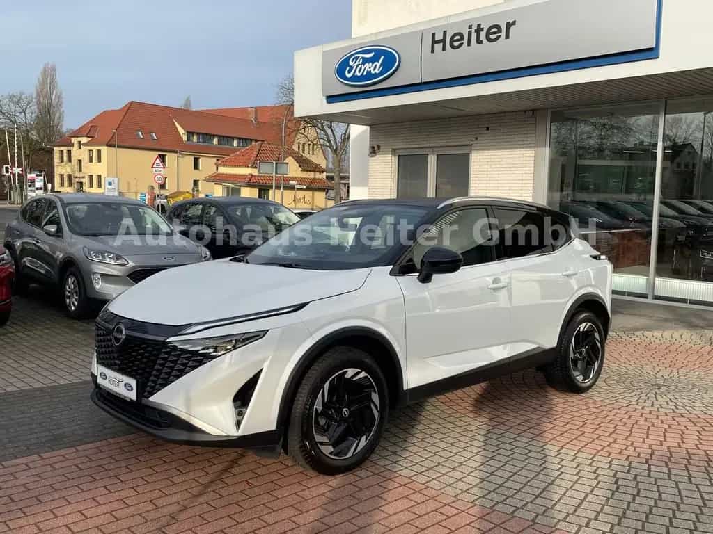 Nissan Qashqai 1.3 MHEV N-Connecta / 360°+HUD 06/2025-photo-0